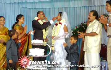 Manjesh Priya Marriage couples Photo